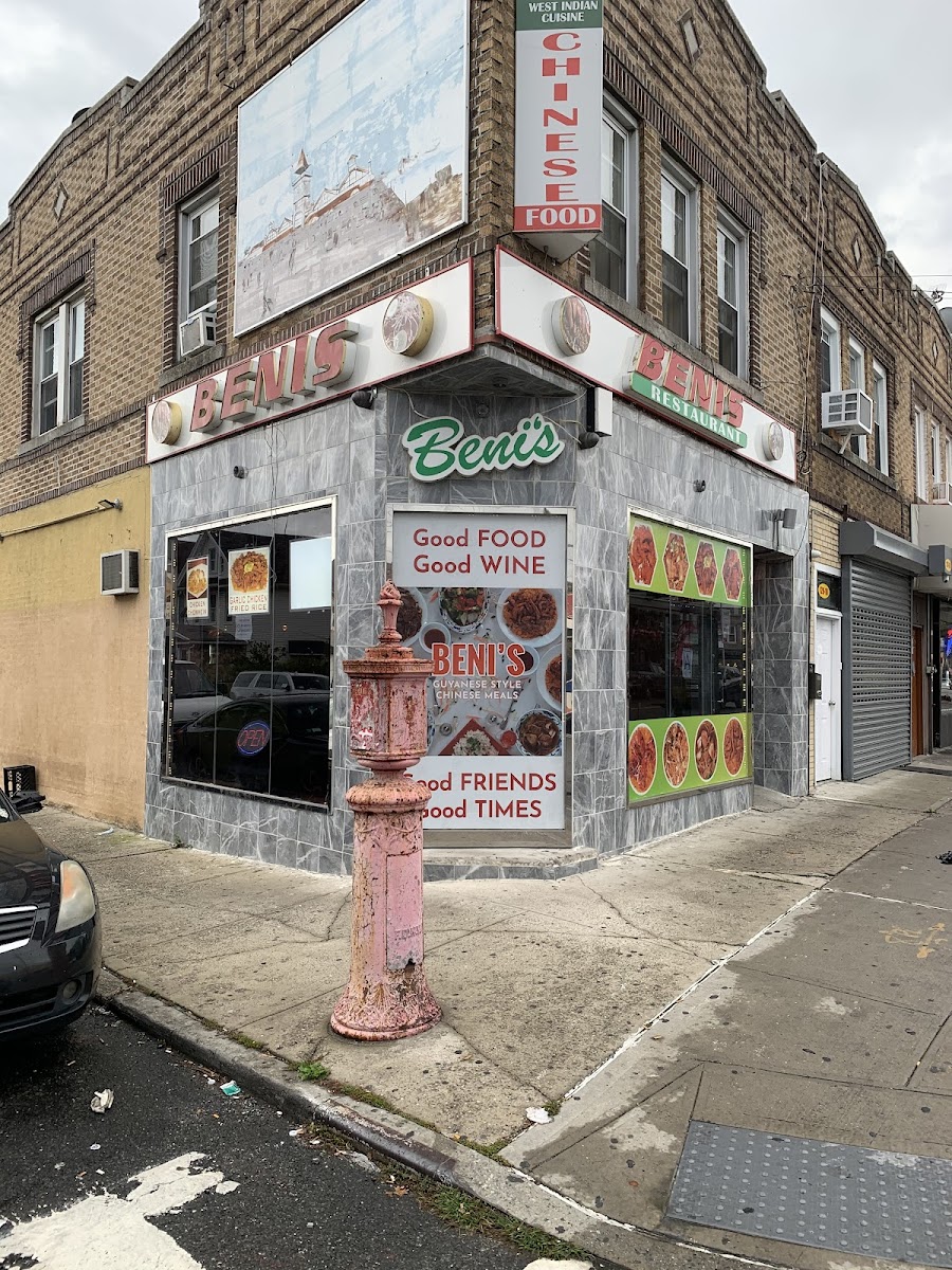 Beni's Restaurant And Bar